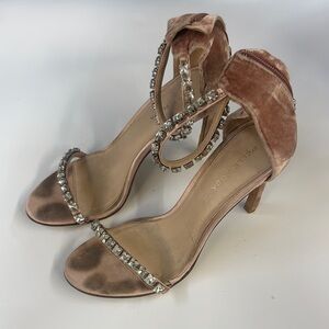 Used Pelle Moda 165 Pink Velvet crystal strap Heels women’s 7.5